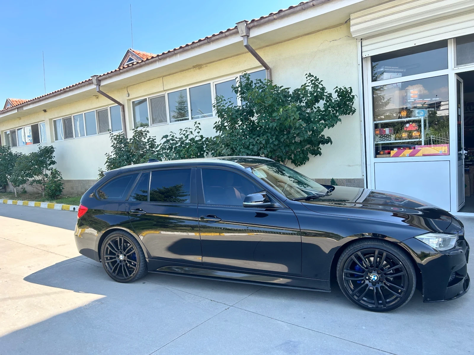 BMW 320  - изображение 5