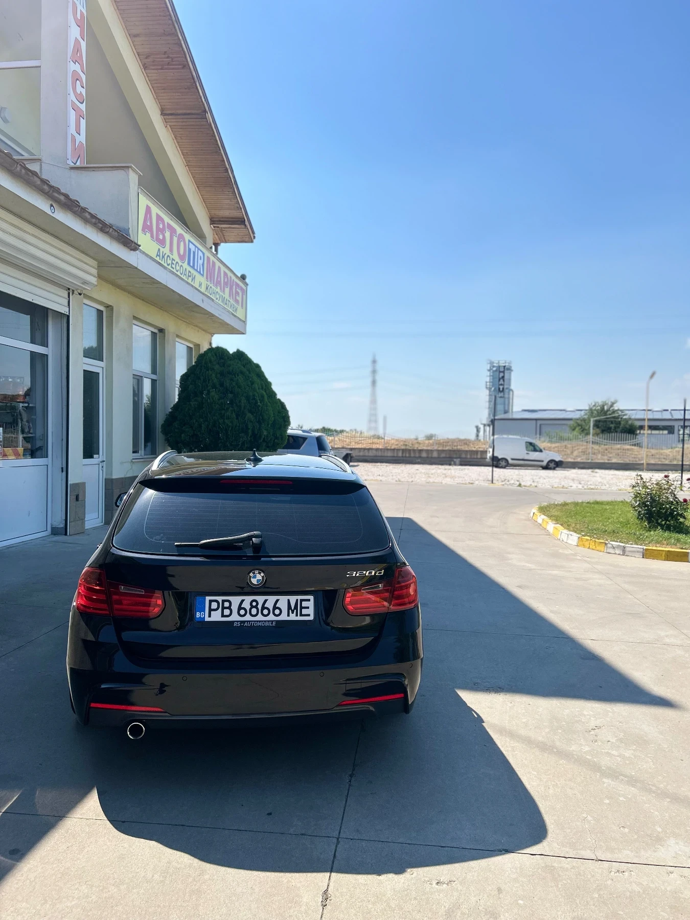 BMW 320  - изображение 8