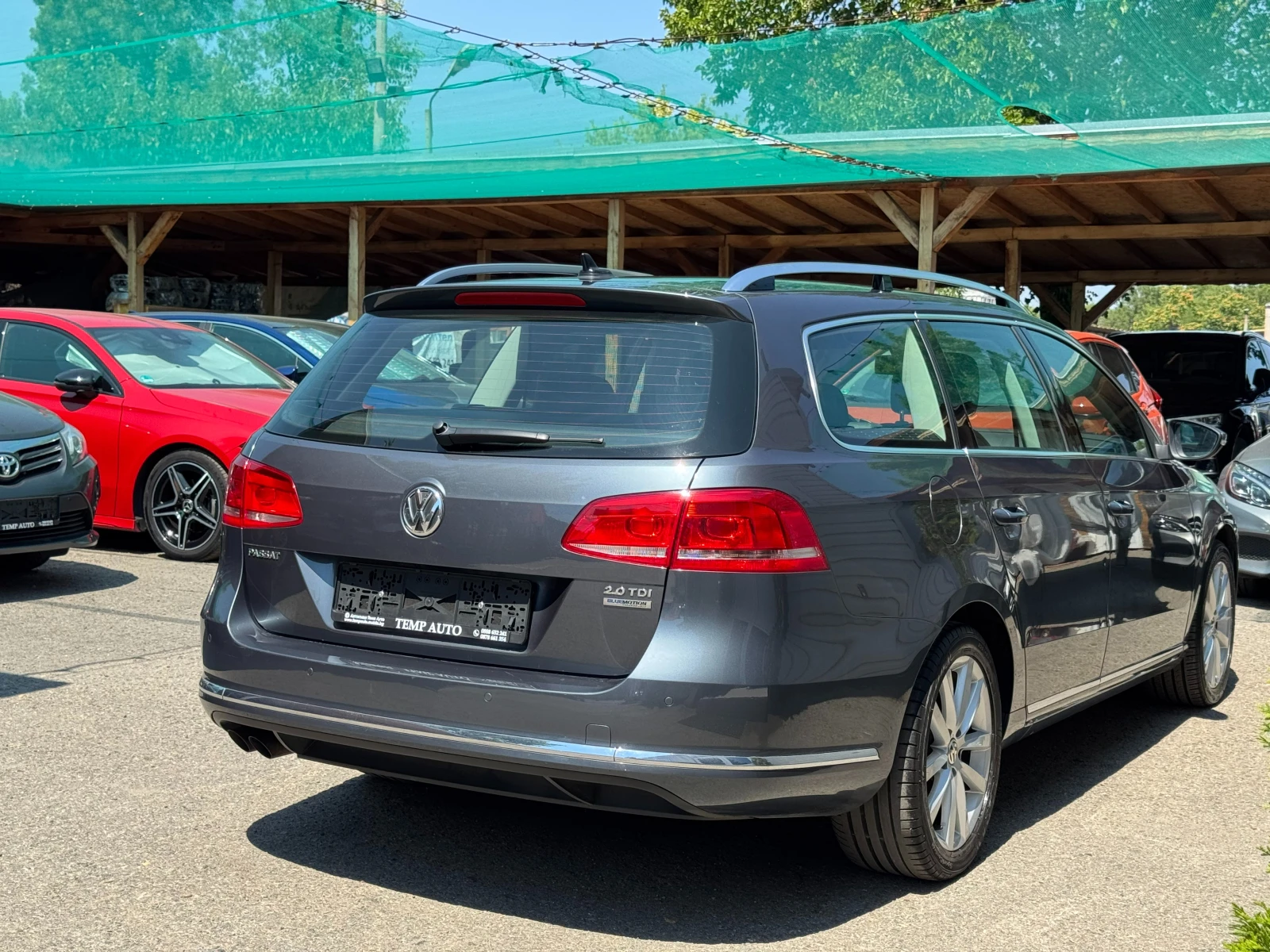 VW Passat 2.0TDI* 140к.с* СЕРВИЗНА КНИЖКА С ПЪЛНА ИСТОРИЯ В  - изображение 4