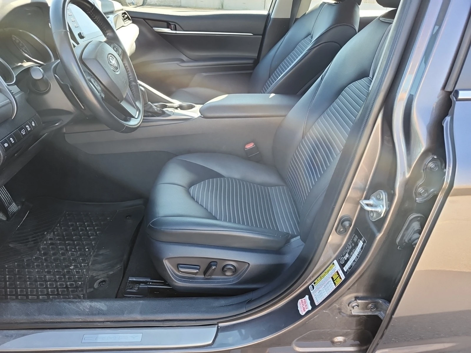 Toyota Camry SE * * CARFAX * * АВТО КРЕДИТ * *  - изображение 5