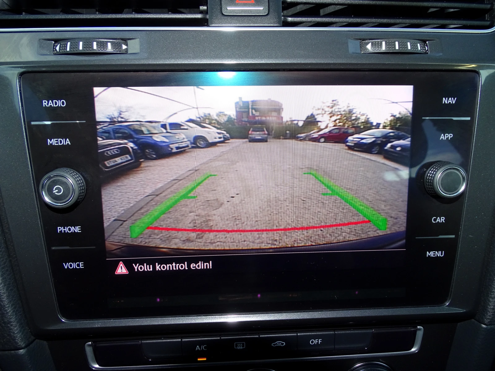 VW Golf 7.5_1.6TDI_116 _EURO 6b_*  | Mobile.bg   16