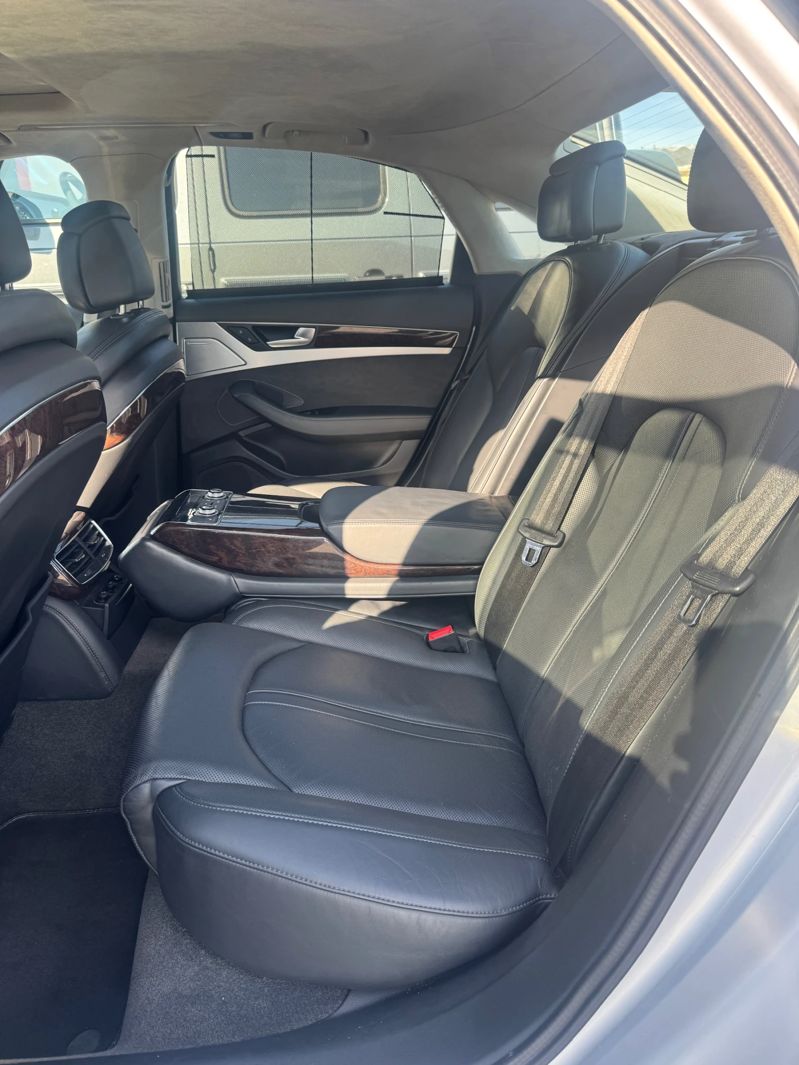 Audi A8 4.2 tdi Led - изображение 7