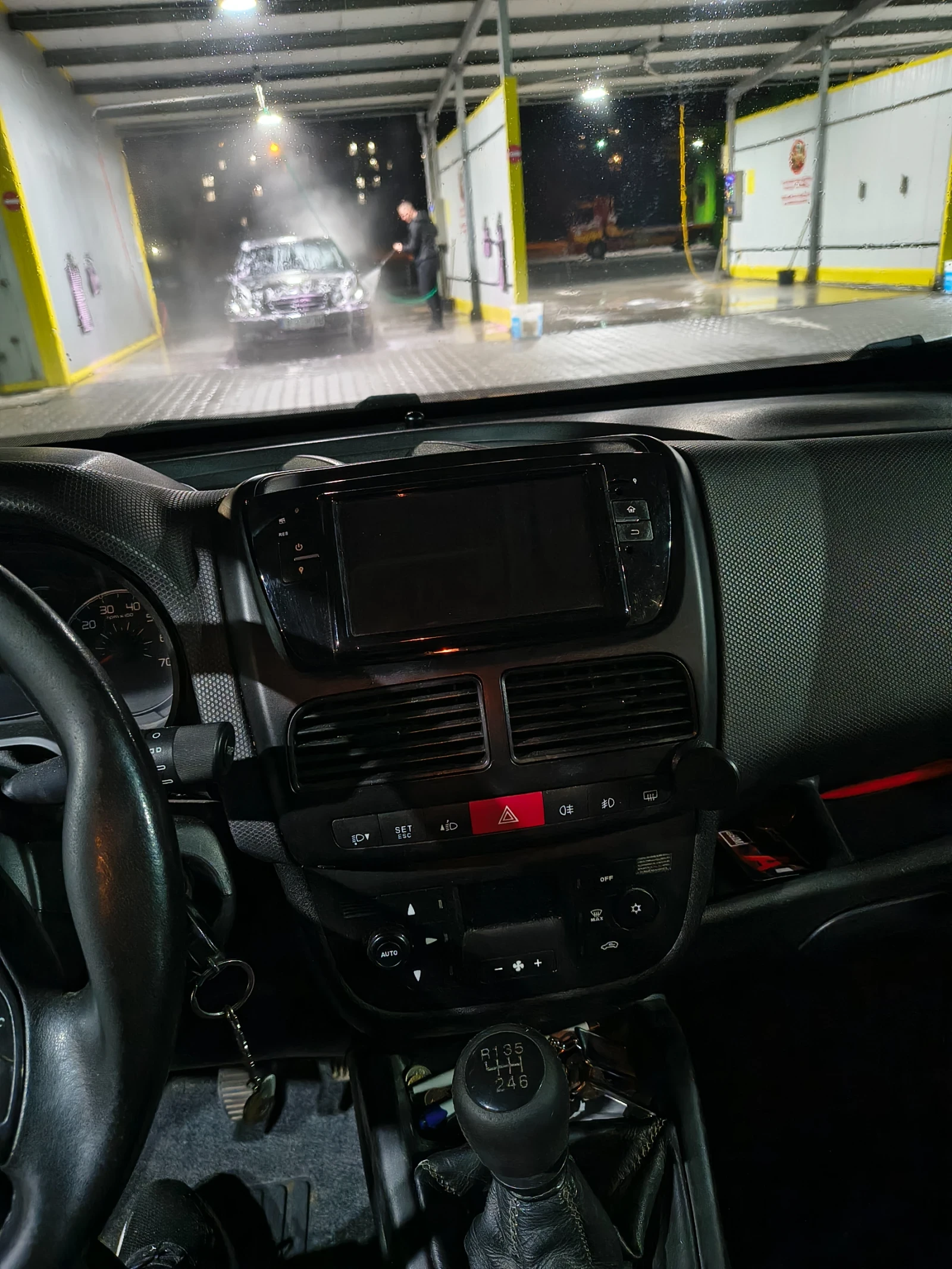 Fiat Doblo 1.6 105кс, снимка 10 - Автомобили и джипове - 53844836