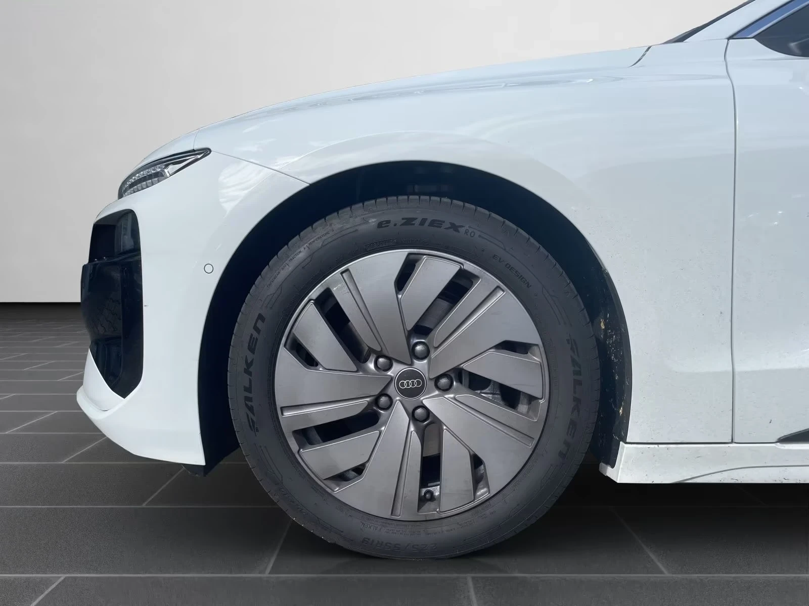 Audi A6 E-tron Sportback  Keyless Подгрев Кожа, снимка 14 - Автомобили и джипове - 54084865