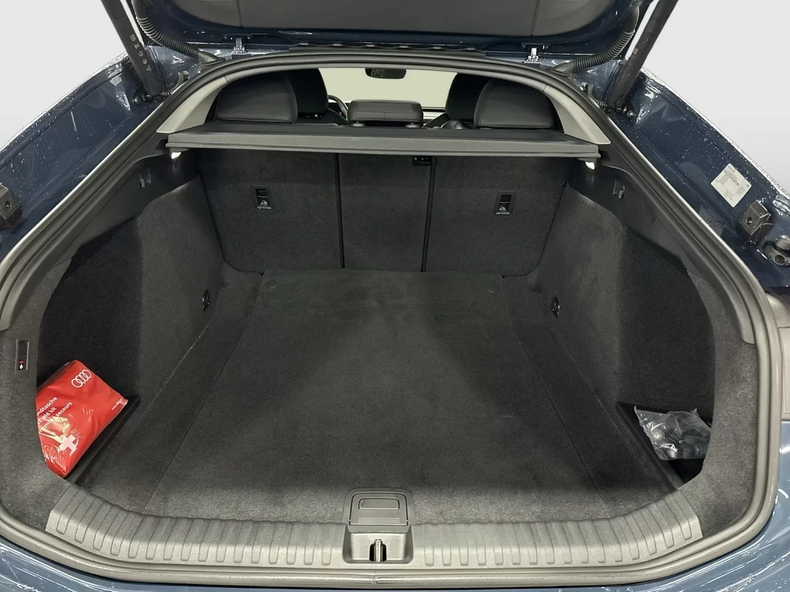 Audi A6 E-tron S-Line Tech+ 360 DIST Matrix Winter Package | Mobile.bg � ����������� 14