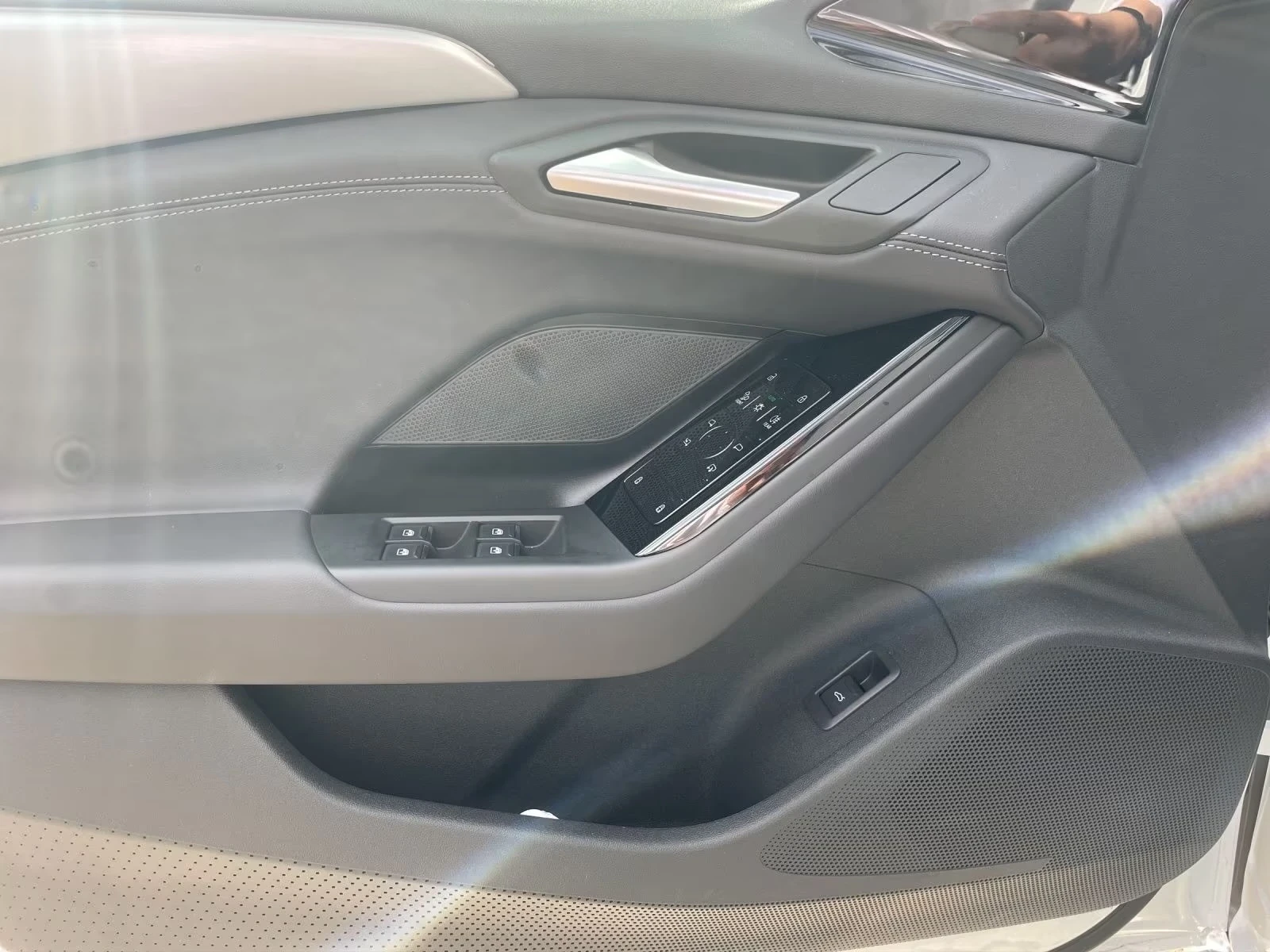 Audi A6 E-tron Sportback  Keyless Подгрев Кожа, снимка 11 - Автомобили и джипове - 54084865