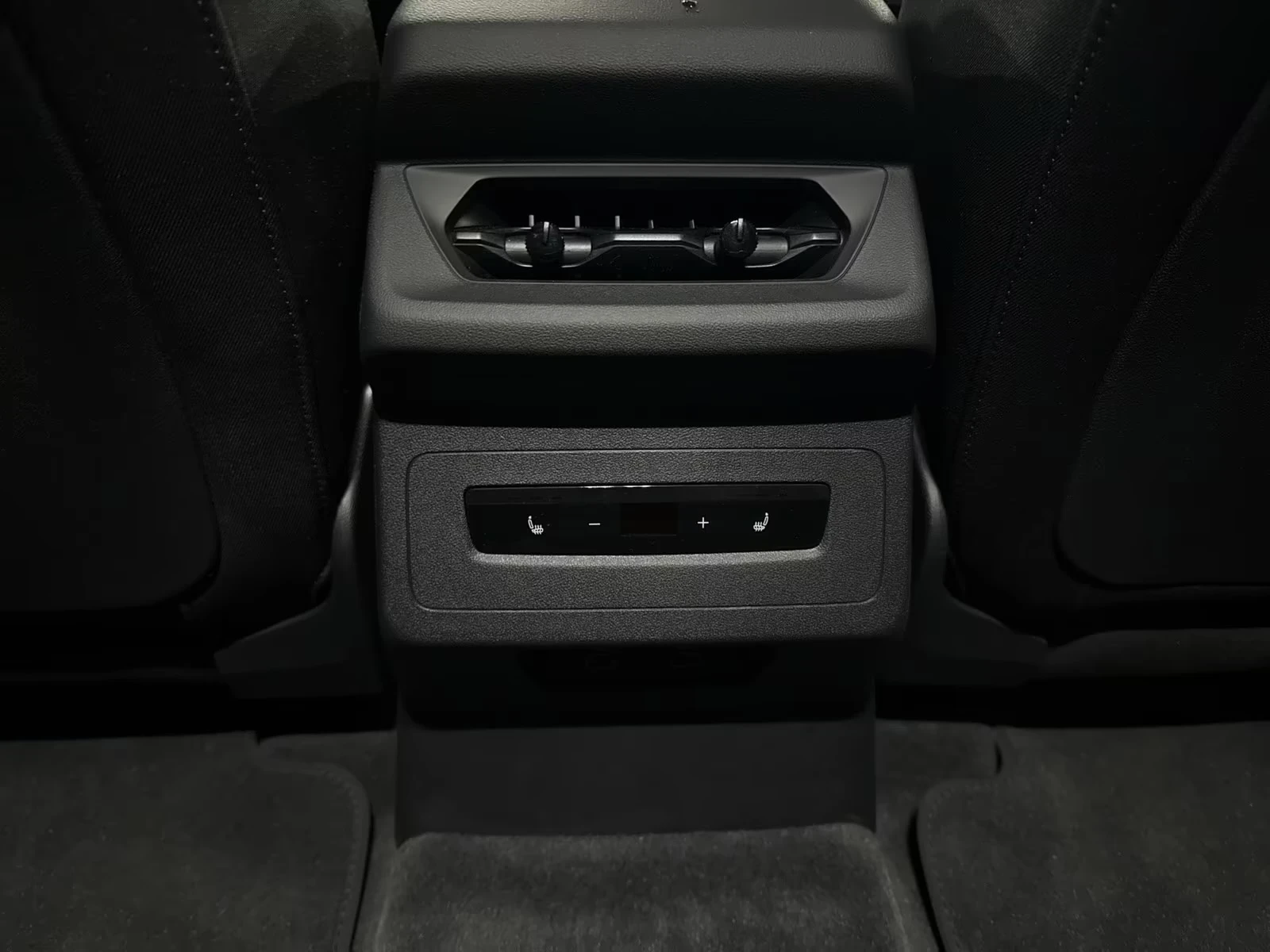 Audi A6 E-tron S-Line Tech+ 360 DIST Matrix Winter Package | Mobile.bg � ����������� 13