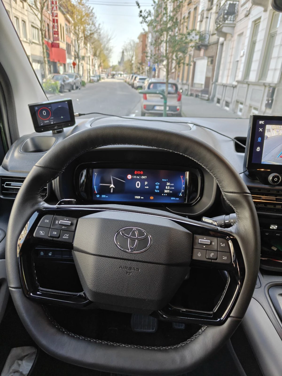 Toyota Proace City Verso | Mobile.bg � ����������� 14