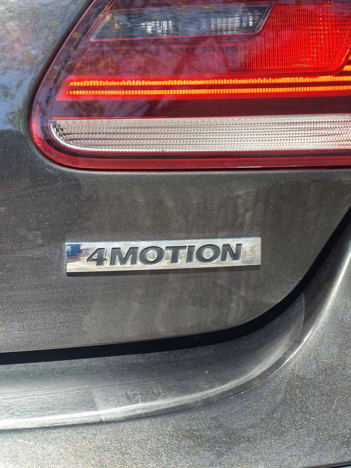 VW CC 2.0TDI 4MOTION, снимка 3 - Автомобили и джипове - 54342392