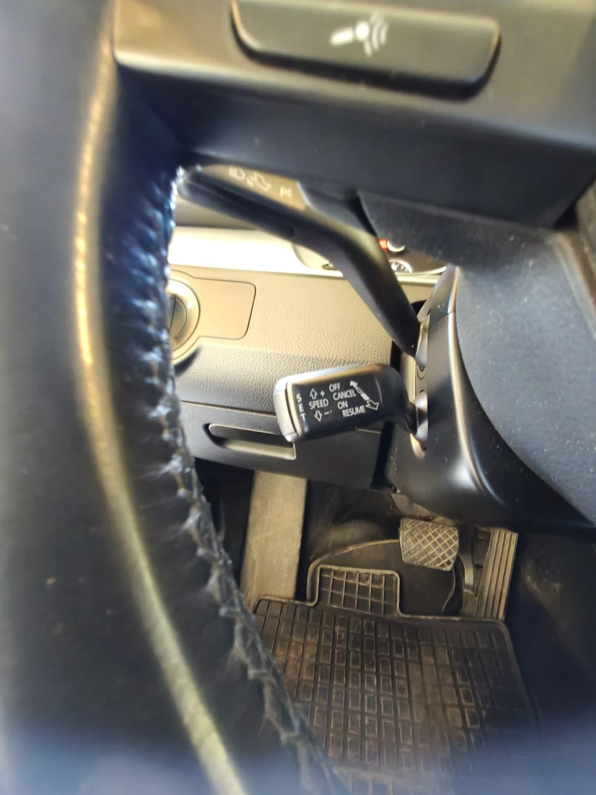 VW CC 2.0TDI 4MOTION, снимка 10 - Автомобили и джипове - 54342392