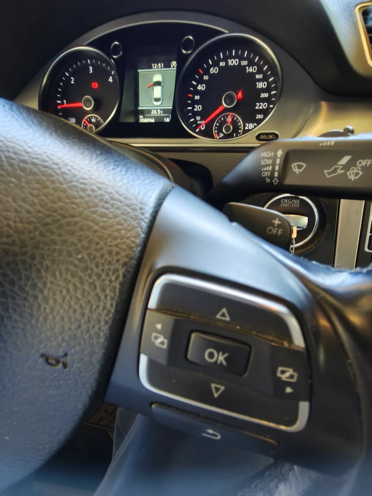 VW CC 2.0TDI 4MOTION, снимка 16 - Автомобили и джипове - 54342392