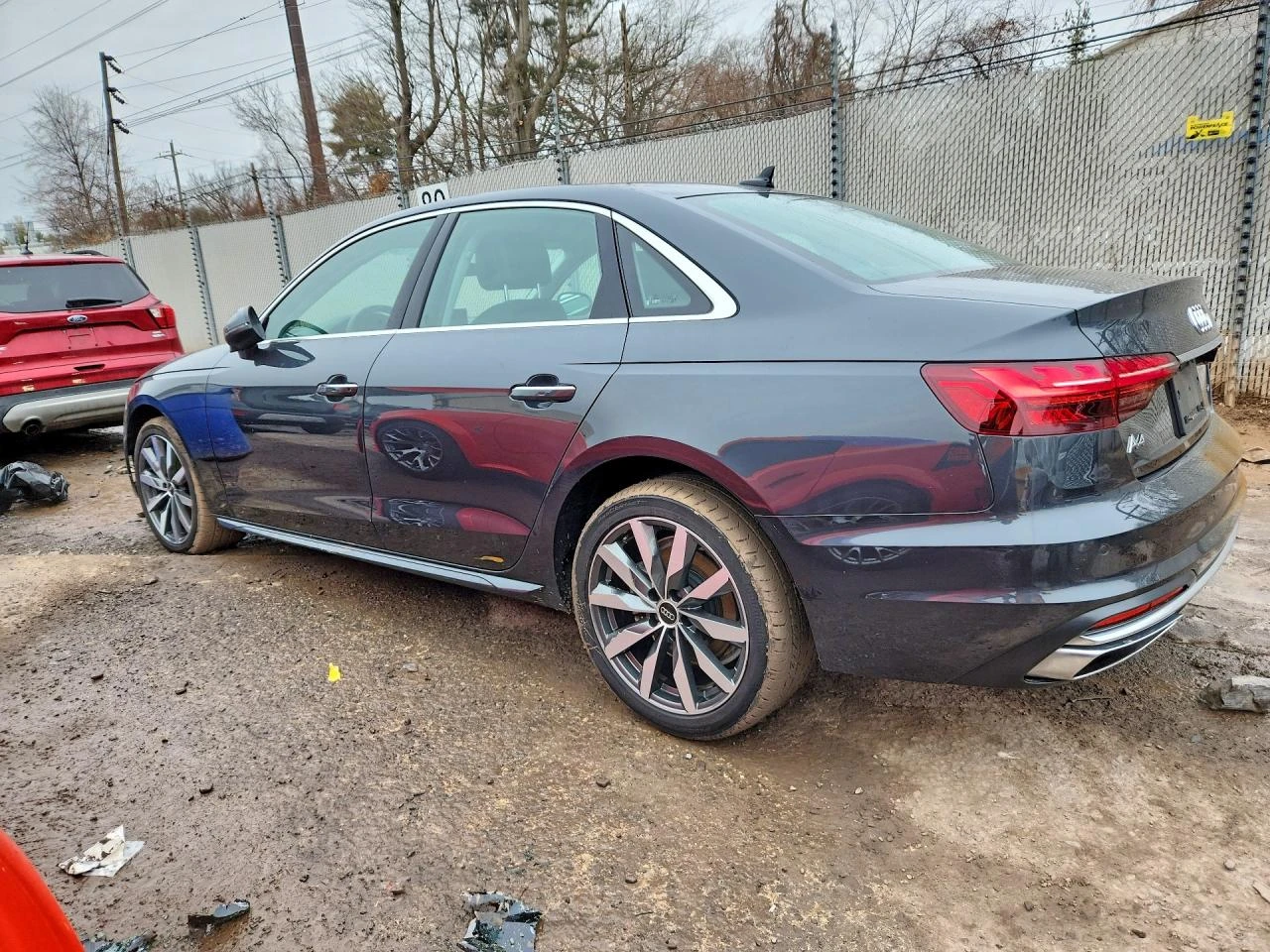 Audi A4 2.0l Premium 40, снимка 2 - Автомобили и джипове - 54558051