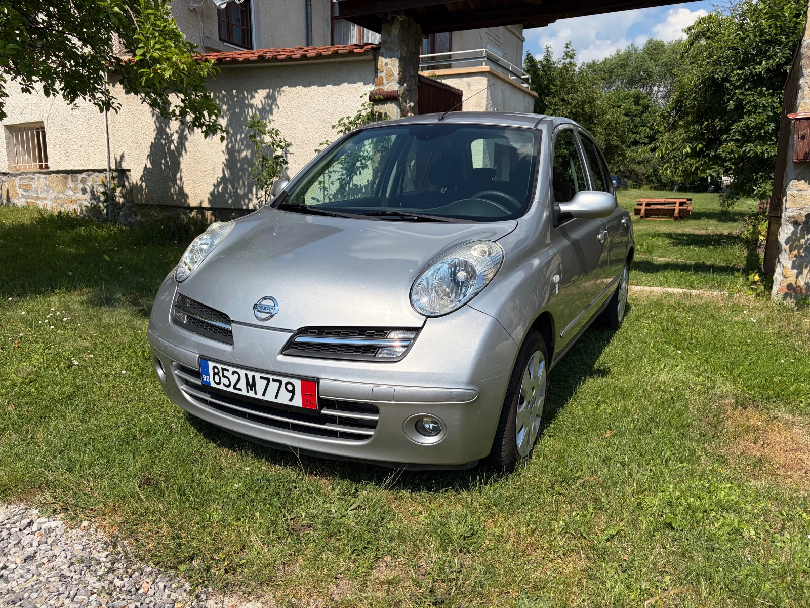 Nissan Micra 1.4 16v / Автоматик, снимка 2 - Автомобили и джипове - 55080507
