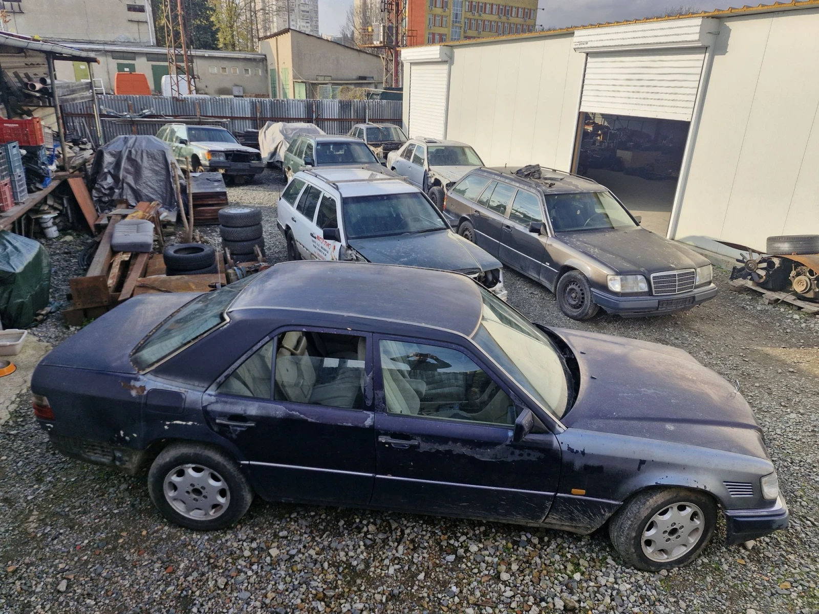Mercedes-Benz 124 КУПУВАМ ЗА ЧАСТИ 