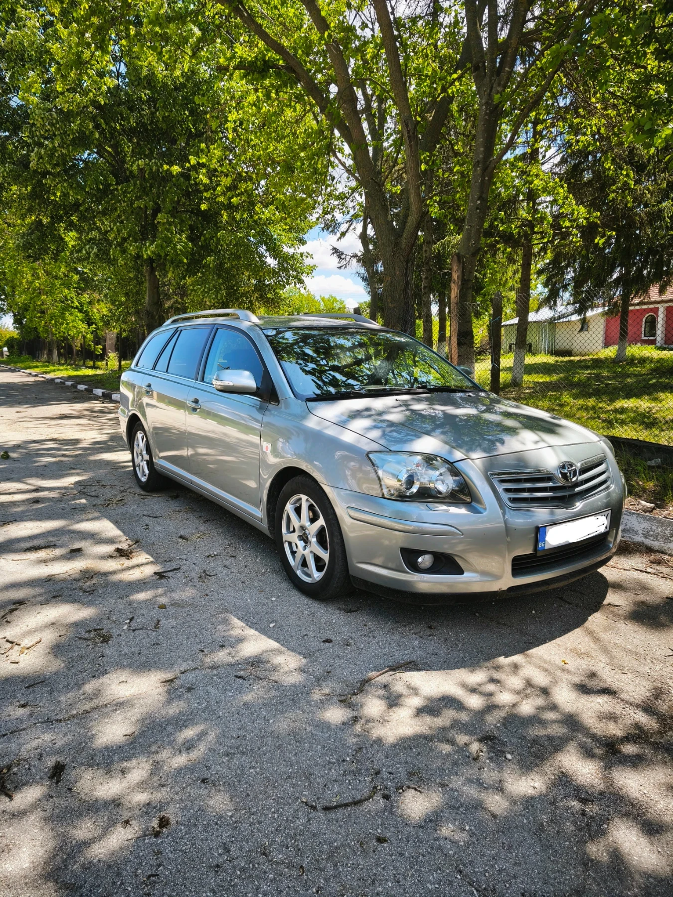 Toyota Avensis T25 2.0 d4d 126 hp