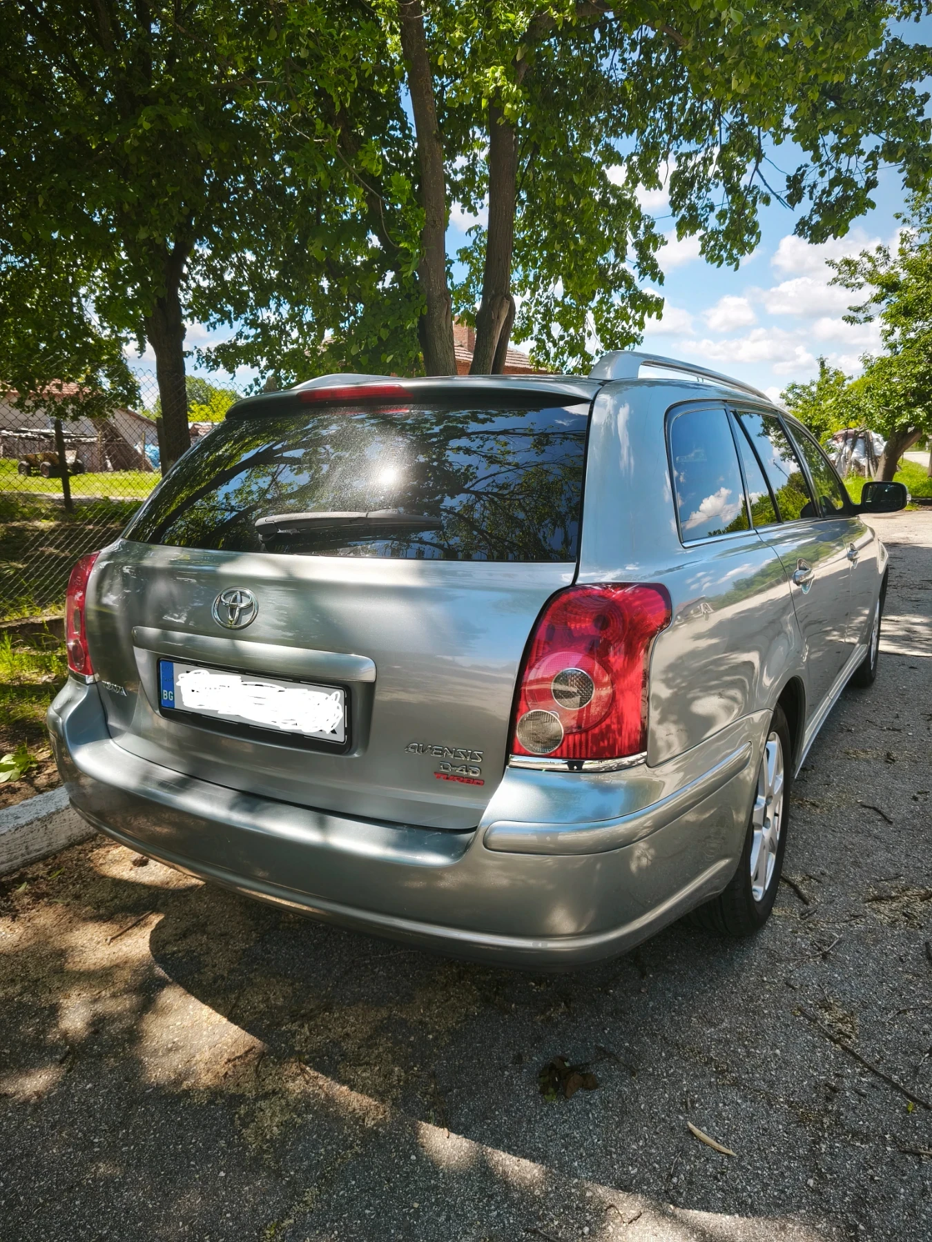 Toyota Avensis T25 2.0 d4d 126 hp, снимка 4 - Автомобили и джипове - 55803540