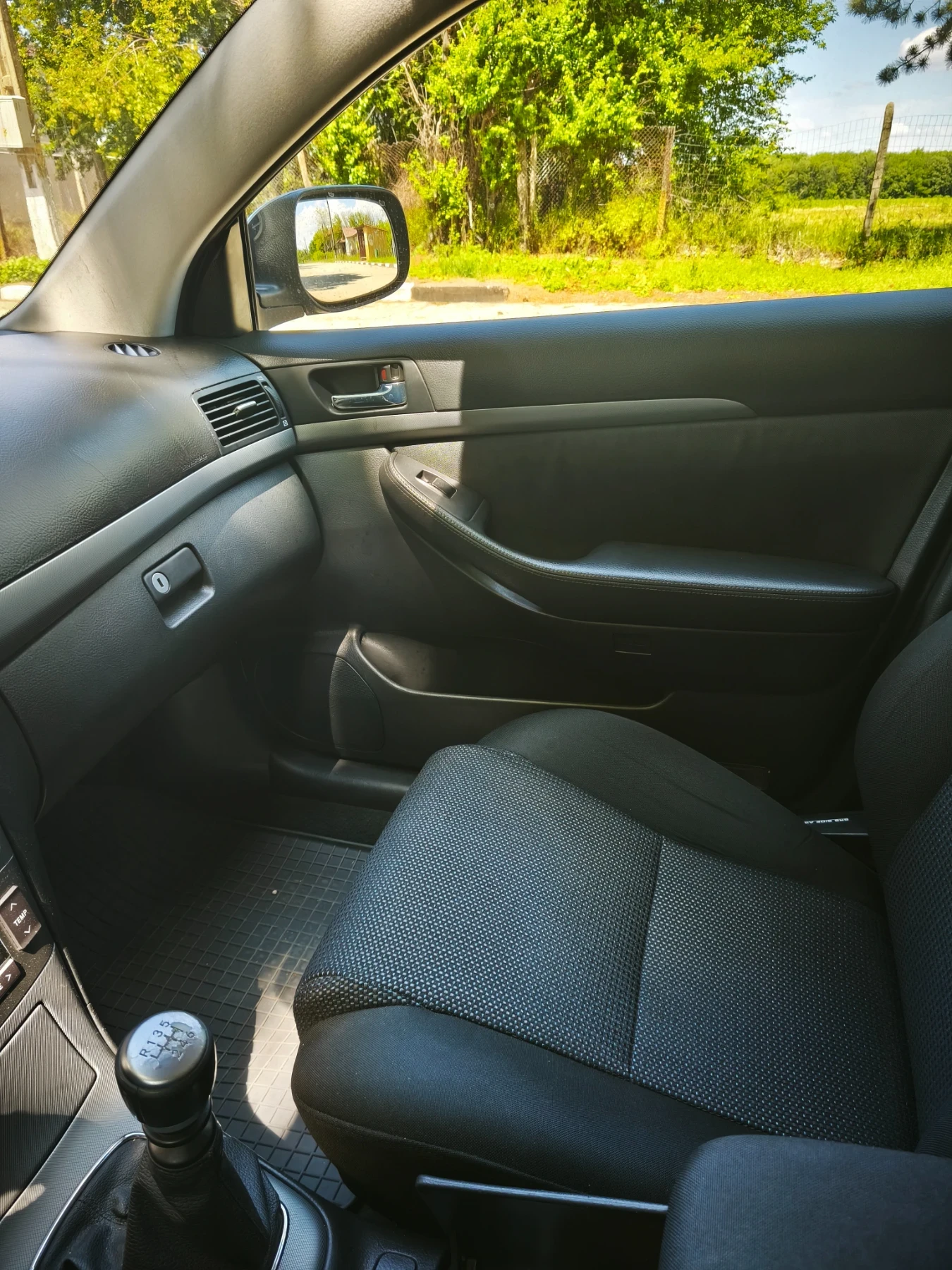 Toyota Avensis T25 2.0 d4d 126 hp | Mobile.bg � ����������� 9