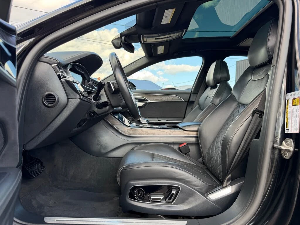 Audi A8 LONG* 3.OT* BLACK OPTIC* МАСАЖ* ПАНО* КРАЙНА ЦЕНА, снимка 10 - Автомобили и джипове - 55929196