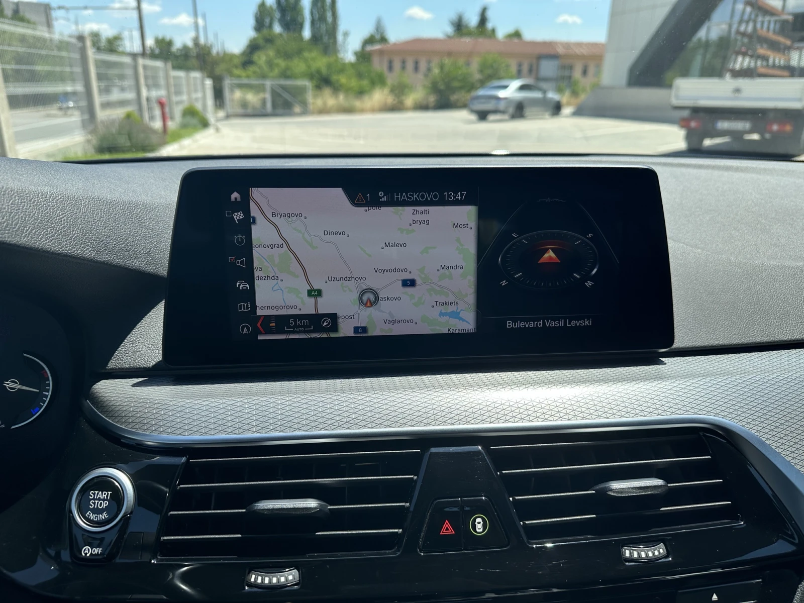 BMW 530 530dxDrive Touring JN51  M Sportpacket, снимка 6 - Автомобили и джипове - 55947720