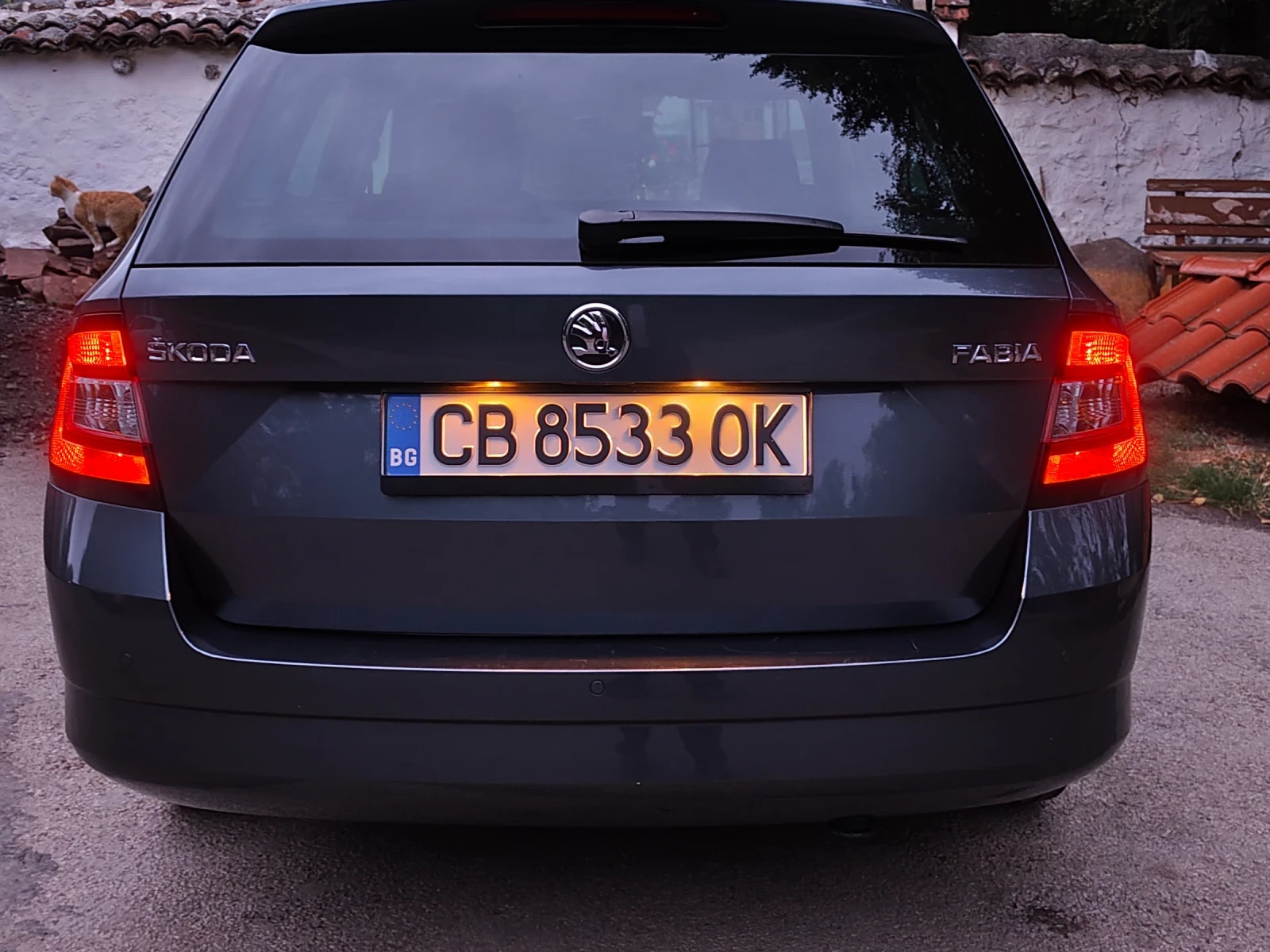 Skoda Fabia 1.2 4 цилиндъра, снимка 5 - Автомобили и джипове - 56088223