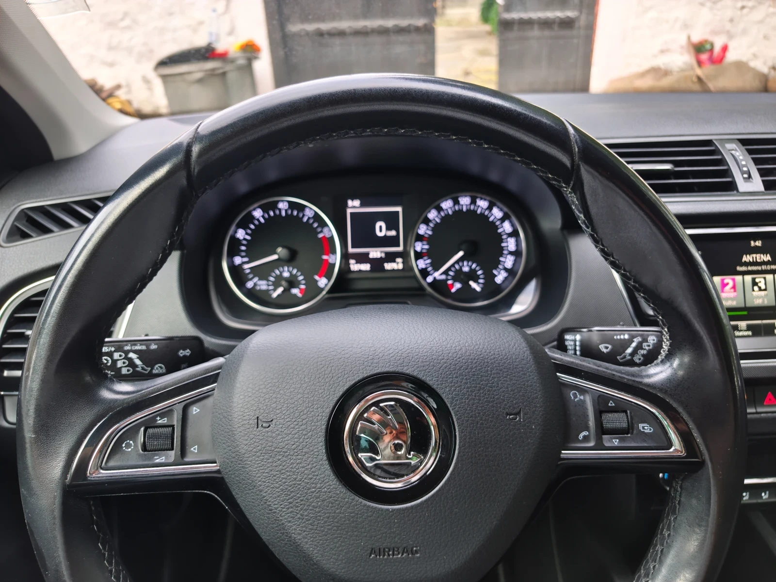 Skoda Fabia 1.2 4 цилиндъра, снимка 6 - Автомобили и джипове - 56088223