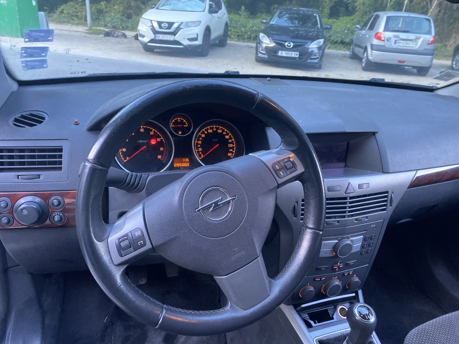 Opel Astra 1.6, снимка 5 - Автомобили и джипове - 56506443