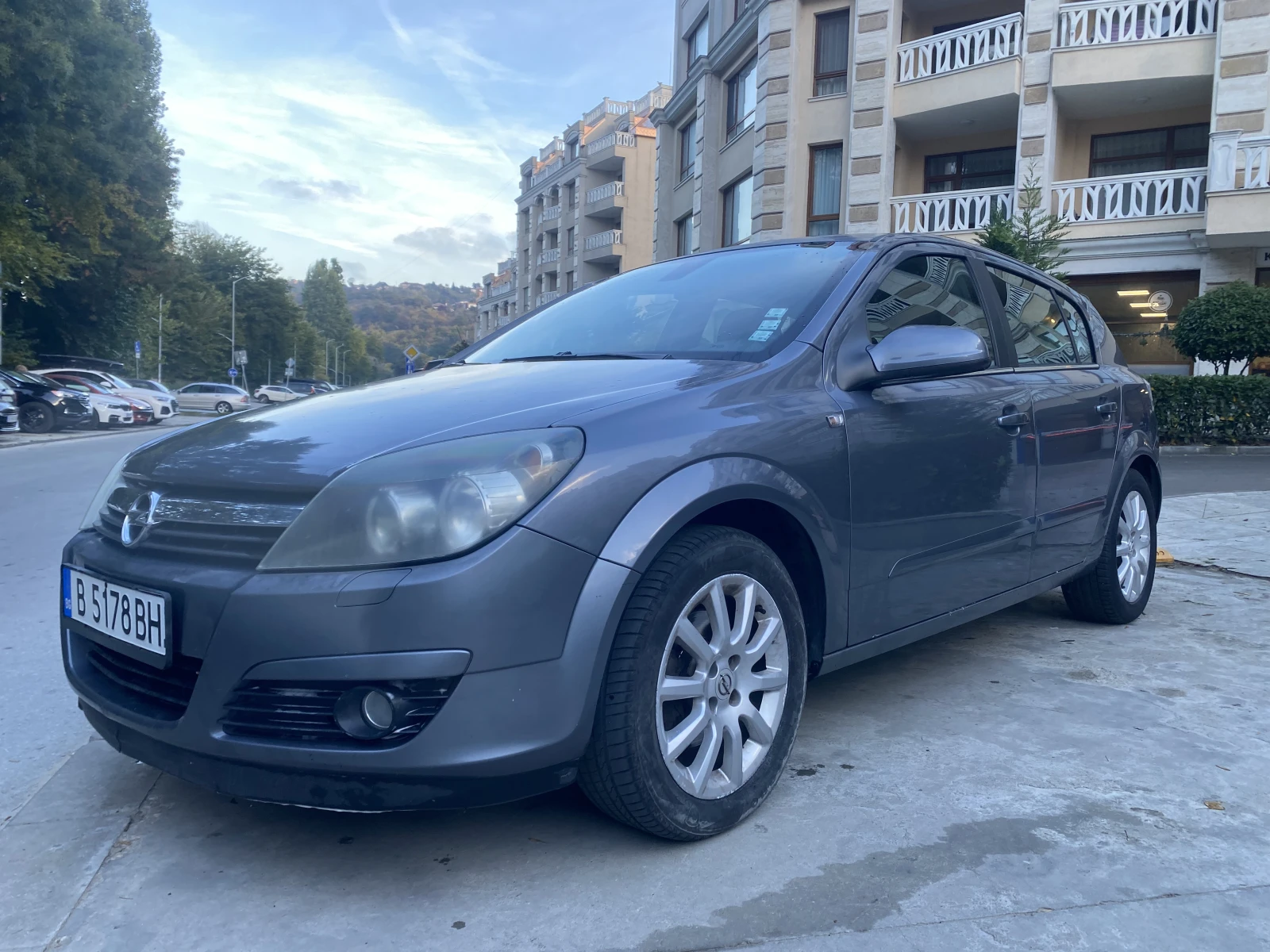 Opel Astra 1.6, снимка 2 - Автомобили и джипове - 56506443