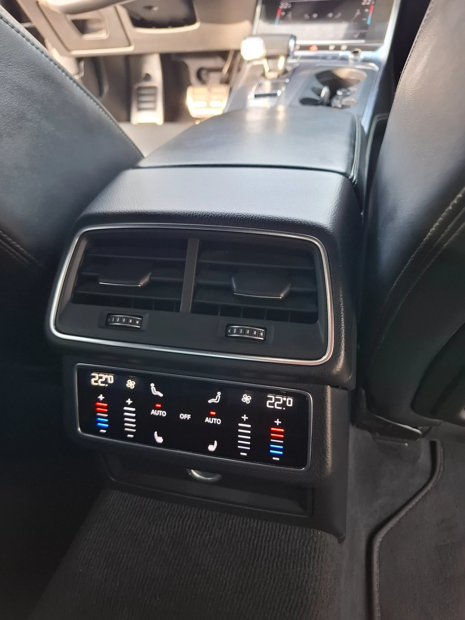 Audi A6 C8 50TDI, снимка 16 - Автомобили и джипове - 56529501