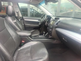 Kia Sorento 2.2 CRDi Spirit 4WD Panorama 7 места, снимка 12
