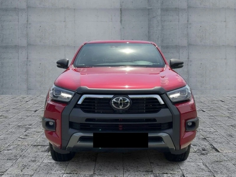 Toyota Hilux 2.8 D-4D/ INVINCIBLE/ DOUBLE CAB/ JBL/ 360 CAMERA/, снимка 2 - Автомобили и джипове - 45725909