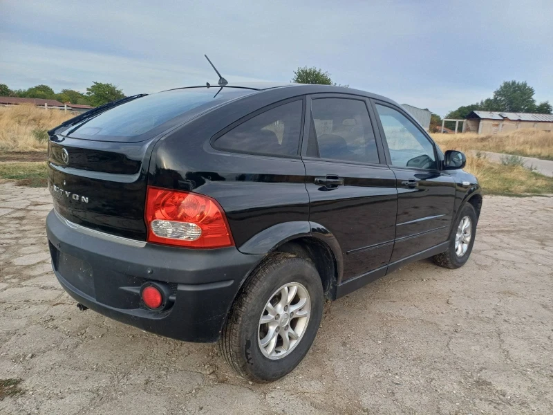 SsangYong Actyon, снимка 6 - Автомобили и джипове - 47535511