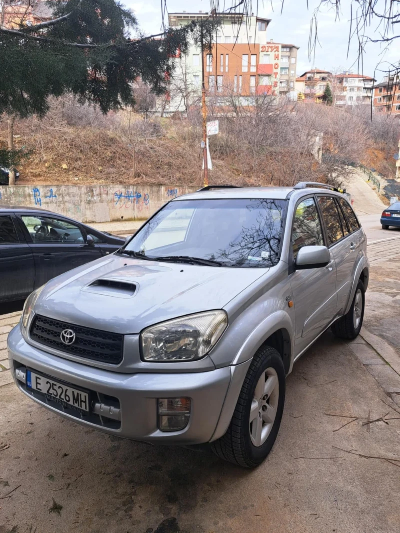 Toyota Rav4 2.0 D4D, снимка 1 - Автомобили и джипове - 48862364