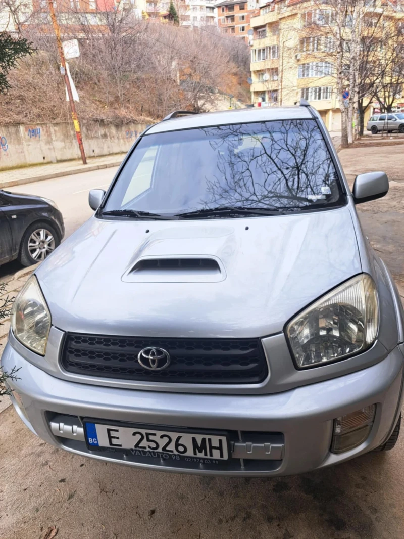 Toyota Rav4 2.0 D4D, снимка 2 - Автомобили и джипове - 48862364