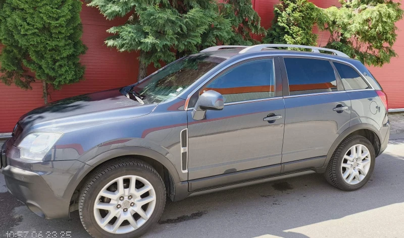 Opel Antara, снимка 4 - Автомобили и джипове - 52044717