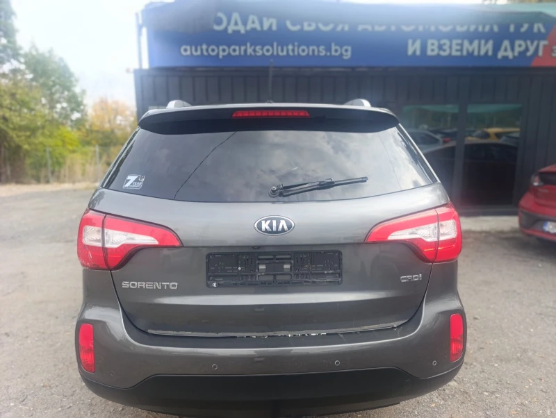 Kia Sorento 2.2 CRDi Spirit 4WD Panorama 7 места, снимка 6 - Автомобили и джипове - 52131278