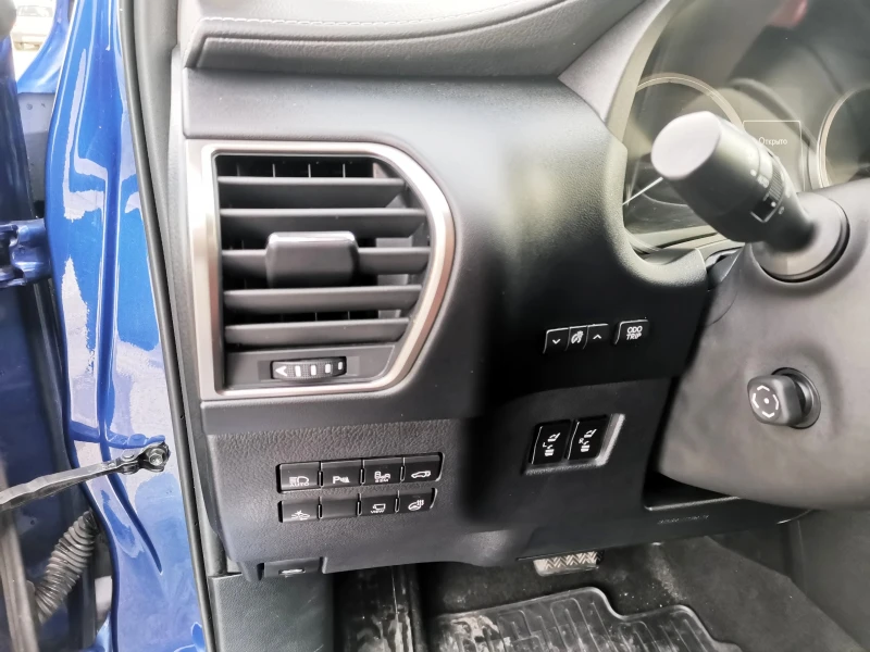 Lexus NX 300h LUXURY HYBRID/LPG, снимка 13 - Автомобили и джипове - 52945178