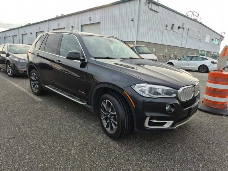 BMW X5 XDRIVE35D| HARMAN/KARDON| PANO| ПОДГРЕВИ| 2 КЛЮЧА, снимка 2 - Автомобили и джипове - 53472360