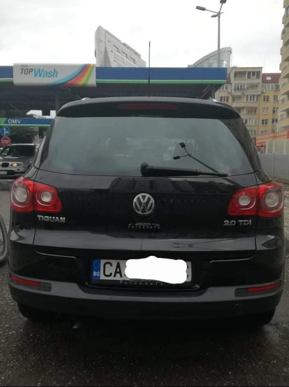 VW Tiguan, снимка 2 - Автомобили и джипове - 49471318