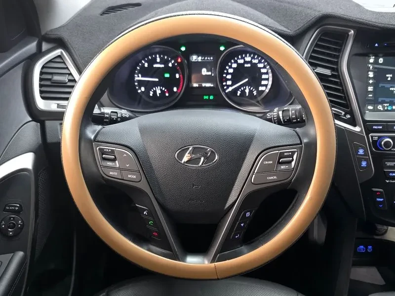 Hyundai Santa fe 2.0 2WD PREMIUM, снимка 13 - Автомобили и джипове - 56160146