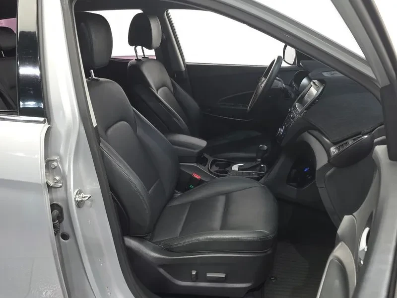 Hyundai Santa fe 2.0 2WD PREMIUM, снимка 11 - Автомобили и джипове - 56160146