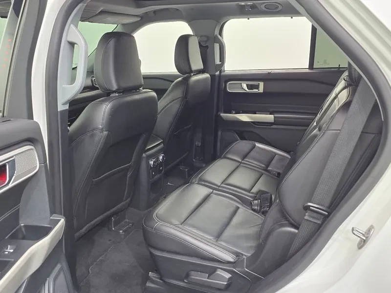 Ford Explorer 3.0 - САМО 30% АВАНС, снимка 11 - Автомобили и джипове - 56292866