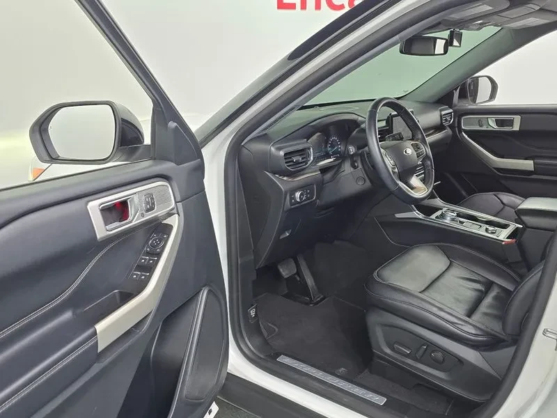 Ford Explorer 3.0 - САМО 30% АВАНС, снимка 10 - Автомобили и джипове - 56292866