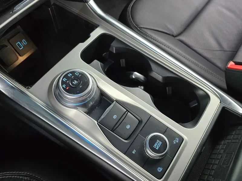 Ford Explorer 3.0 - САМО 30% АВАНС, снимка 9 - Автомобили и джипове - 56292866