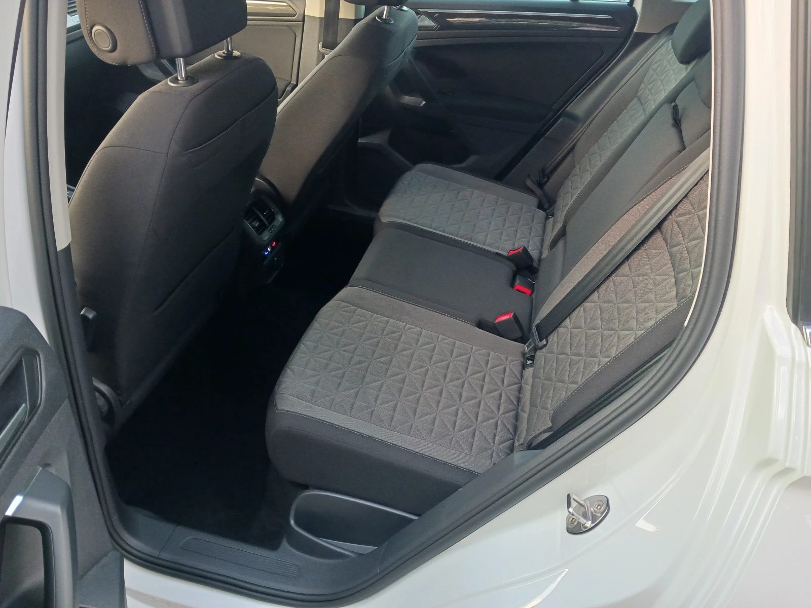 VW Tiguan 2.0 TDI= FACELIFT= LED=  | Mobile.bg   12