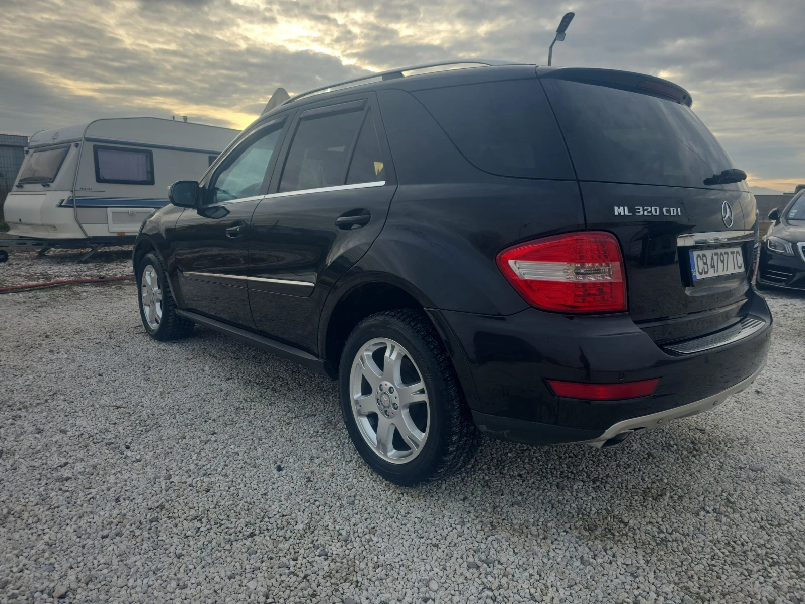 Mercedes-Benz ML 320 Premium Feisa 4x4 - изображение 3