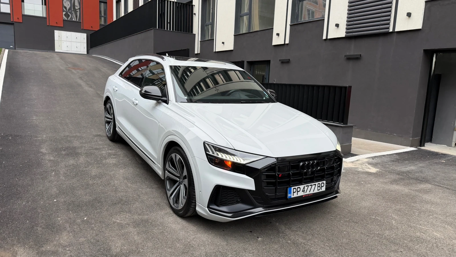 Audi Q8 Audi SQ8 Pack, снимка 4 - Автомобили и джипове - 53953065