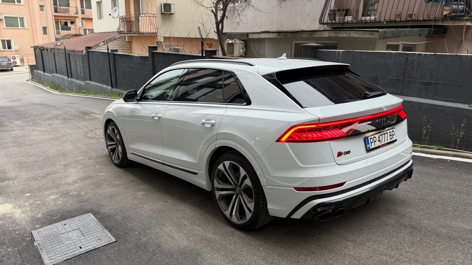 Audi Q8 Audi SQ8 Pack, снимка 5 - Автомобили и джипове - 53953065