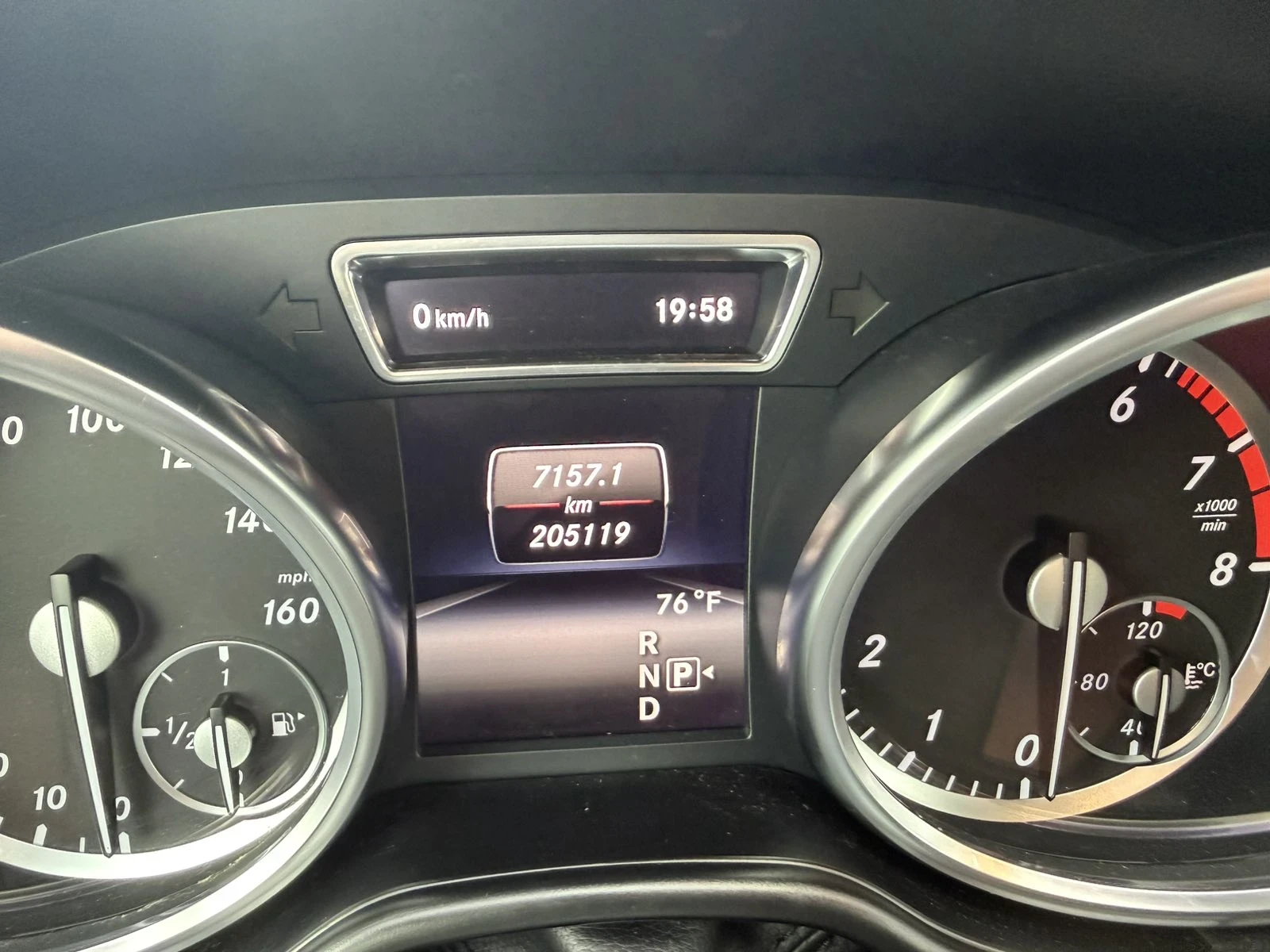 Mercedes-Benz GL 450 FULL EXTRA, снимка 9 - Автомобили и джипове - 55367001
