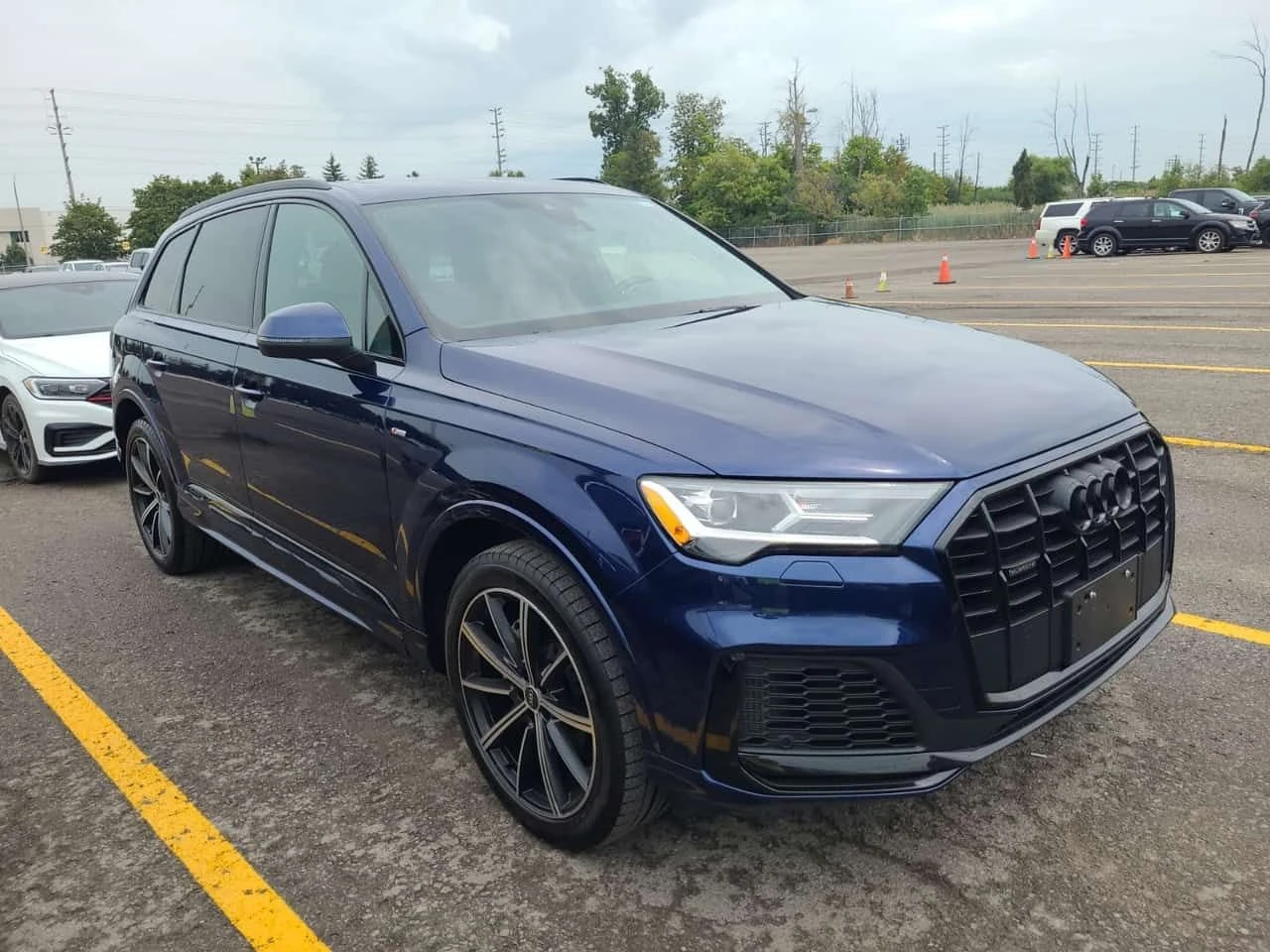 Audi Q7 * KOMFORT * CARFAX * ЦЕНА ДО БГ, снимка 2 - Автомобили и джипове - 55616092