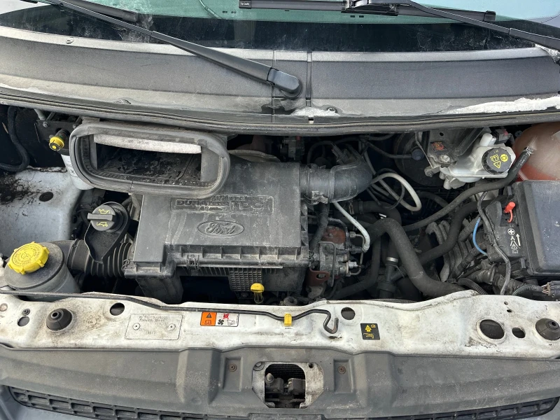 Ford Transit 2.2 TDCI-86 k.s. ПЕРФЕКТЕН, снимка 13 - Бусове и автобуси - 53096809